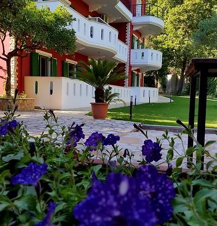 Aparthotel Oasis Exclusive Párga Zewnętrze zdjęcie