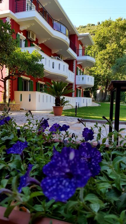 Aparthotel Oasis Exclusive Párga Zewnętrze zdjęcie